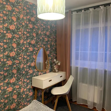 Apartment Dwupokojowy *
